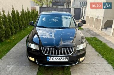 Ліфтбек Skoda Superb 2012 в Мукачевому