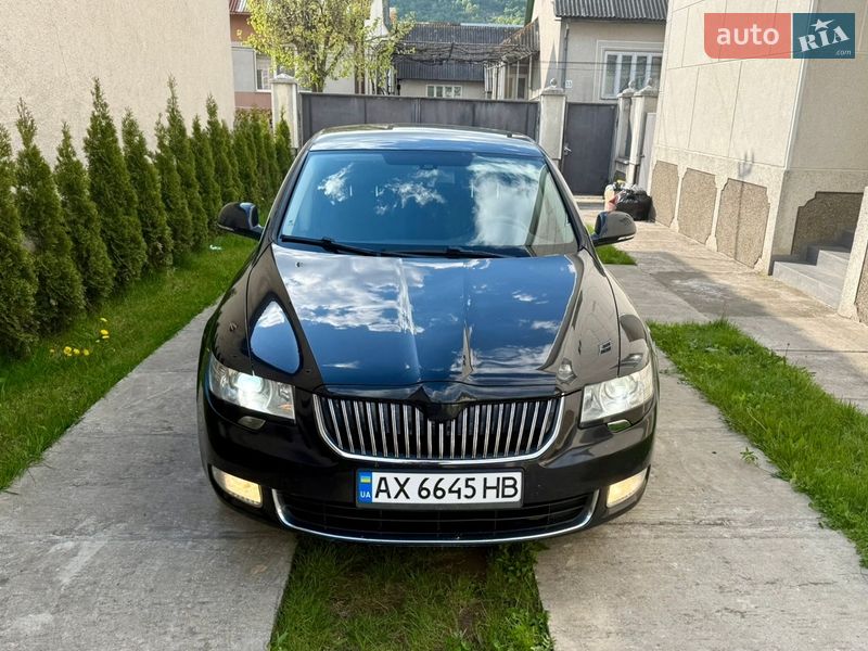 Skoda Superb 2012