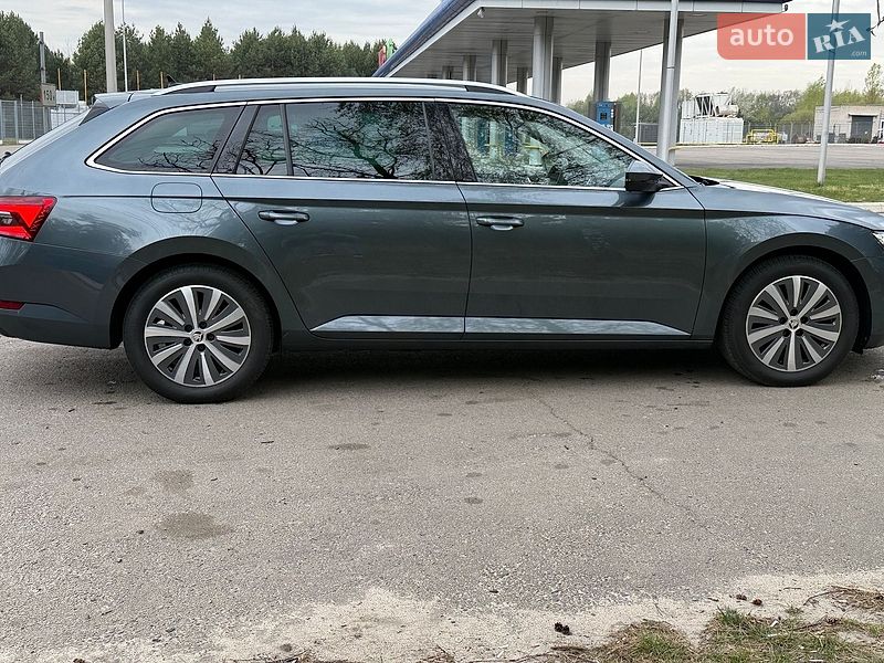 Универсал Skoda Superb 2020 в Ковеле