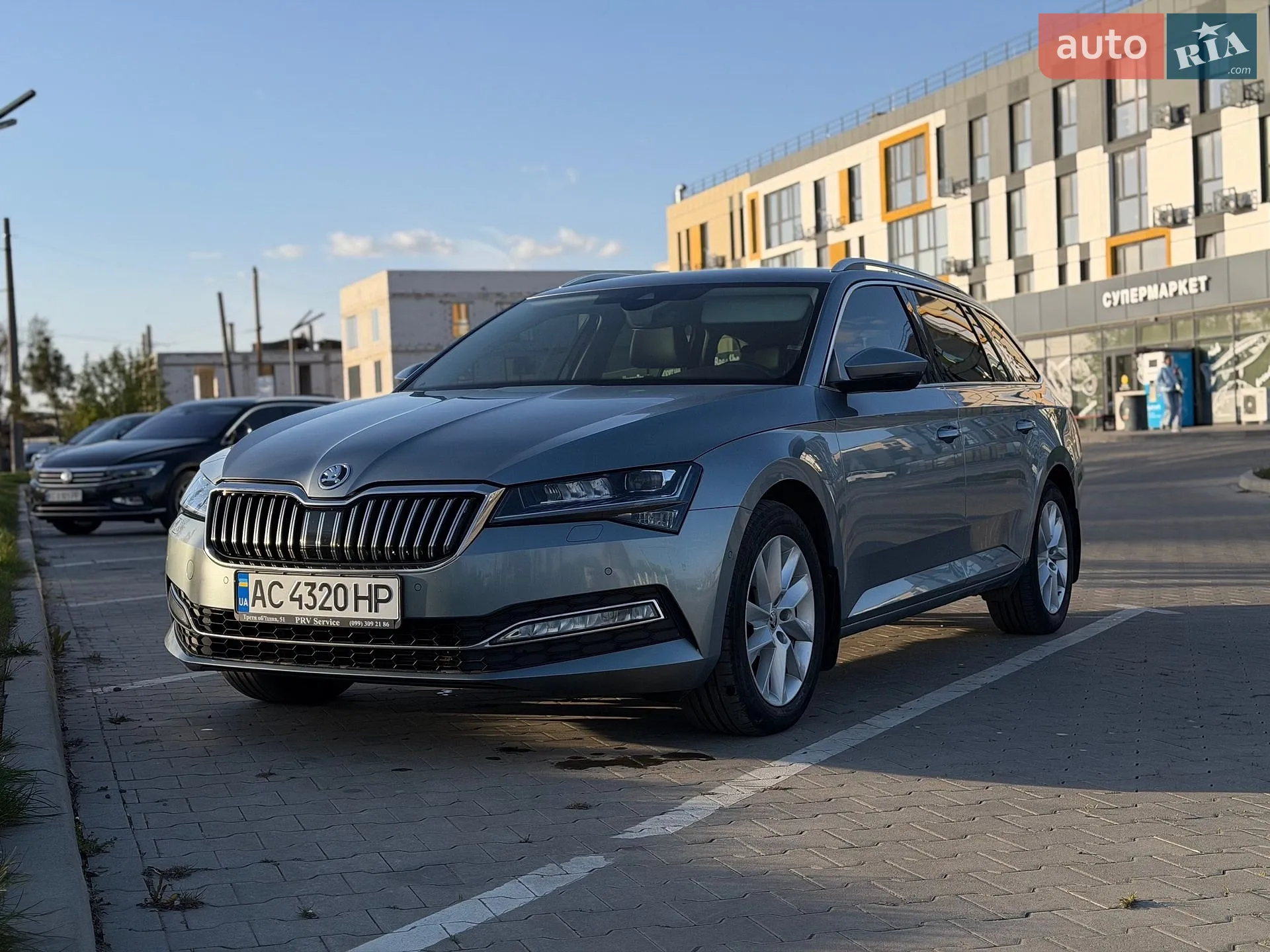 2020 Skoda Superb - мініатюра 3