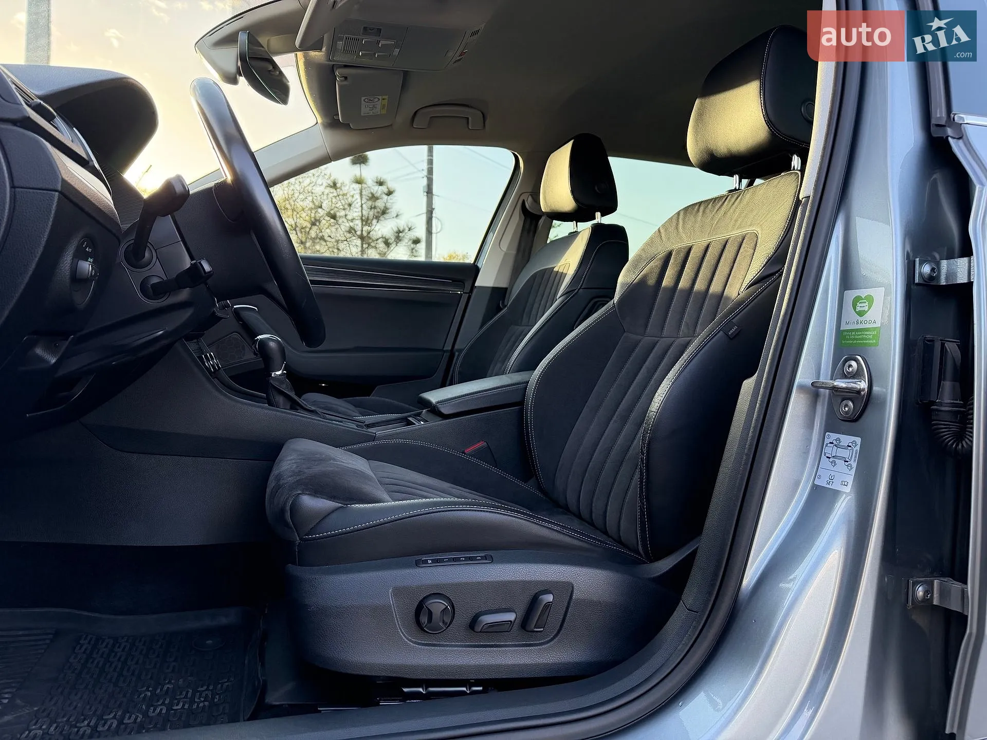 2020 Skoda Superb - мініатюра 76