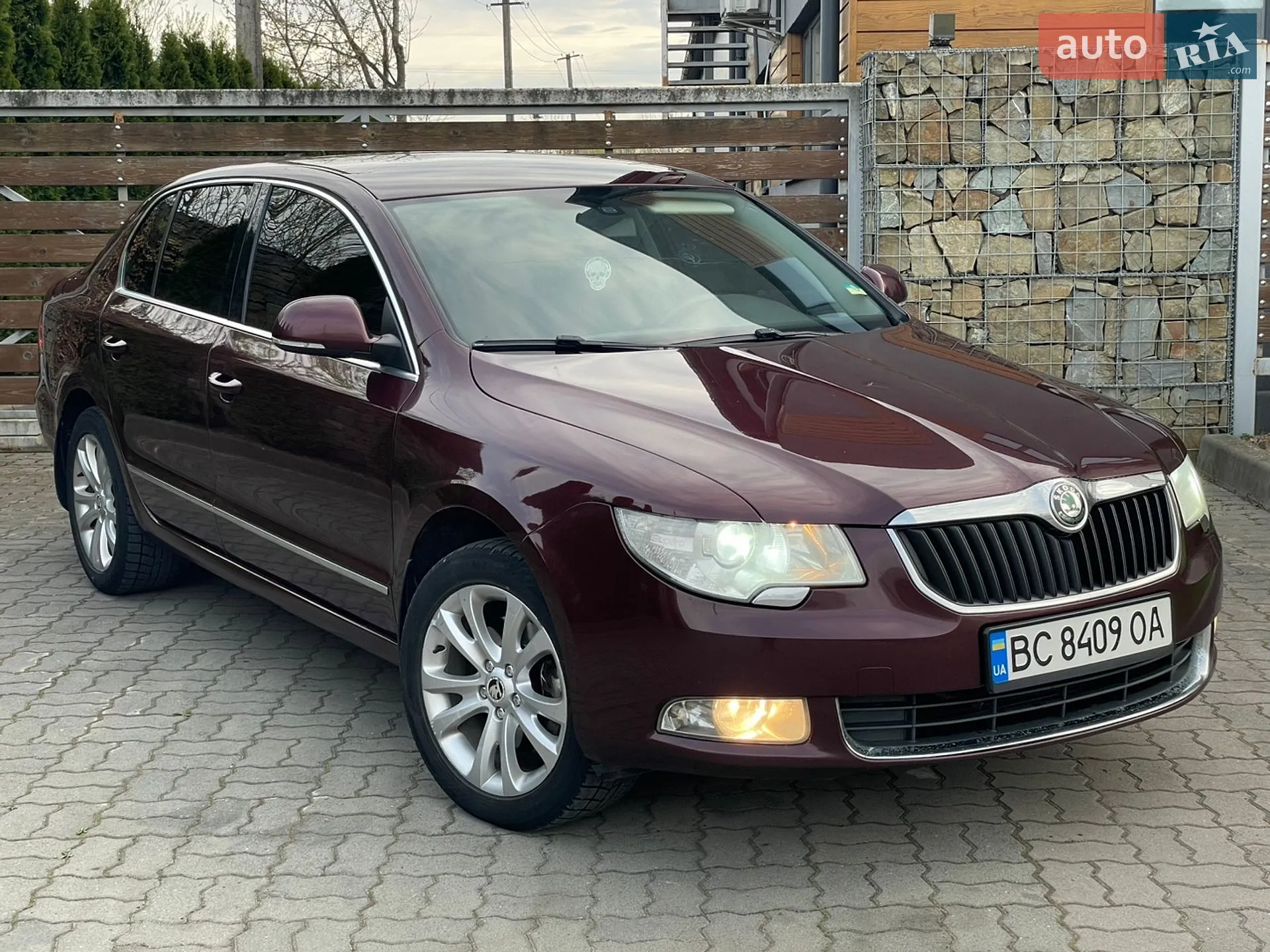 2010 Skoda Superb - мініатюра 15