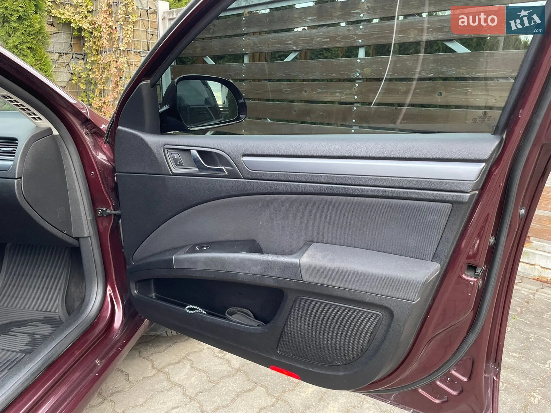 2010 Skoda Superb - мініатюра 42