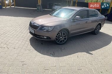 Лифтбек Skoda Superb 2015 в Хмельницком