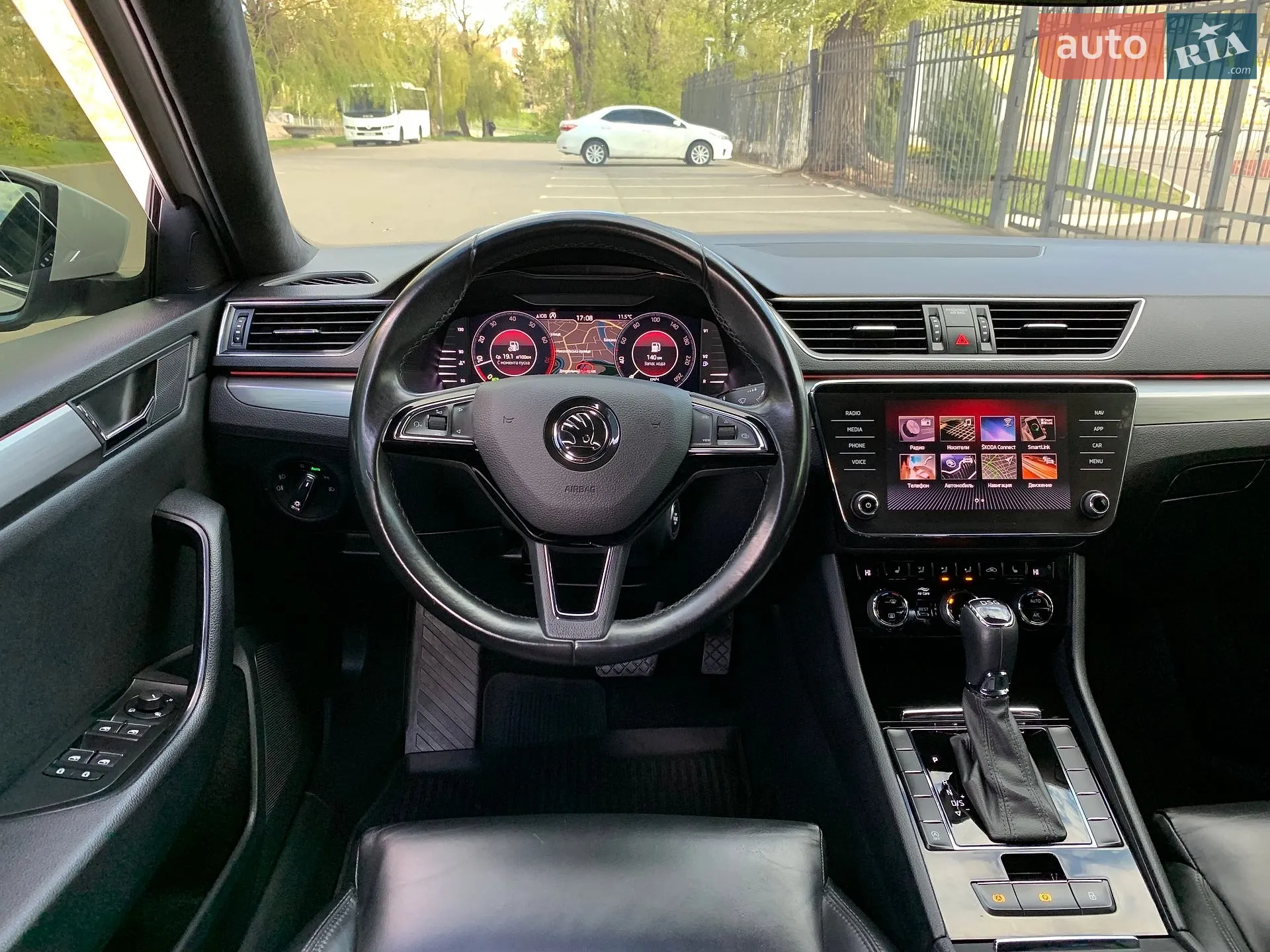 2018 Skoda Superb - мініатюра 38