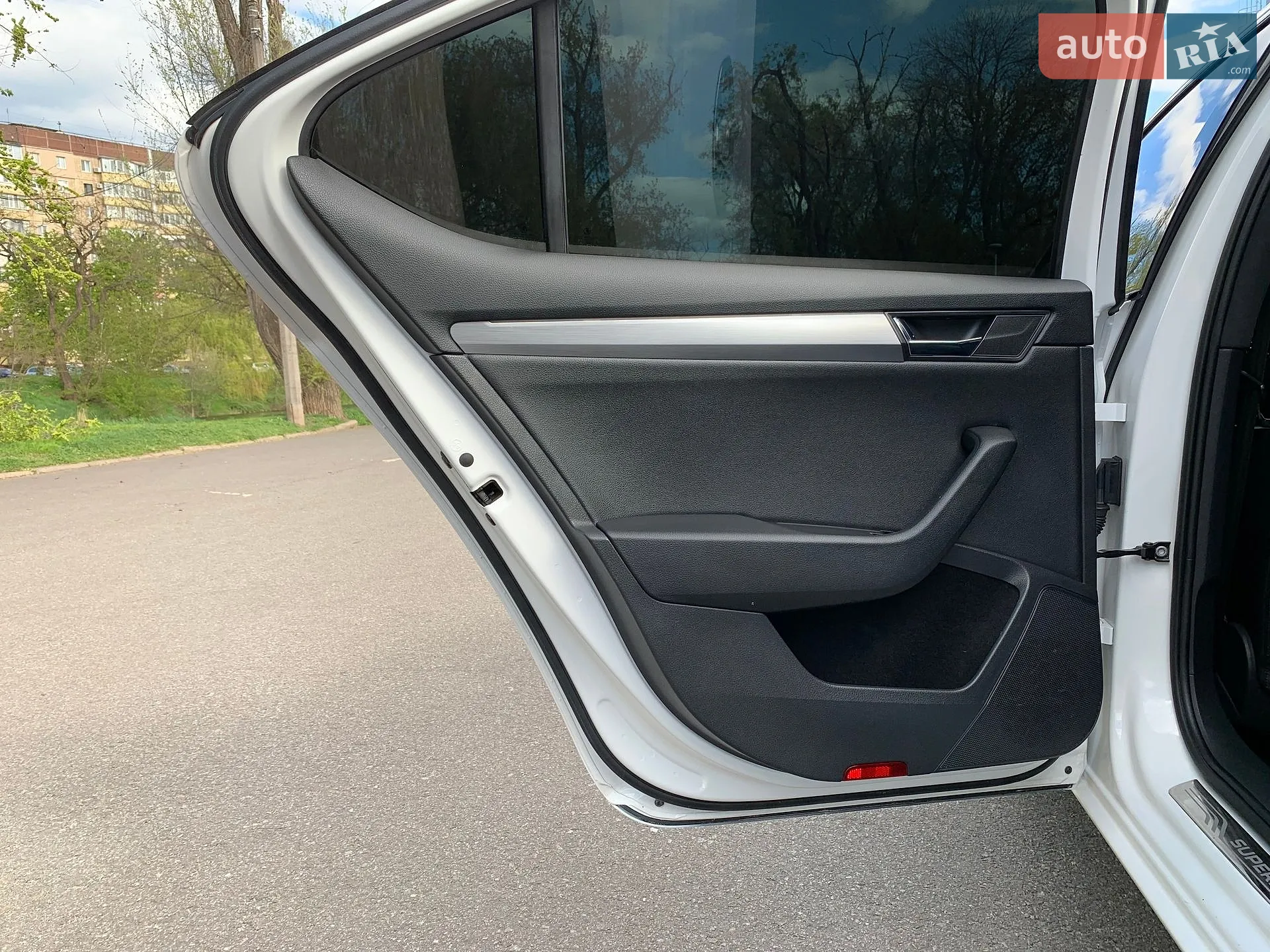 2018 Skoda Superb - мініатюра 43