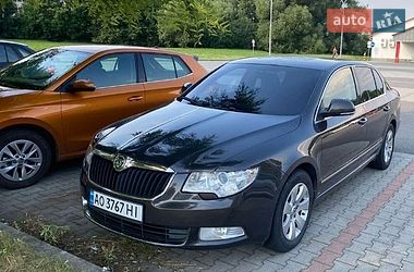 Лифтбек Skoda Superb 2009 в Мукачево