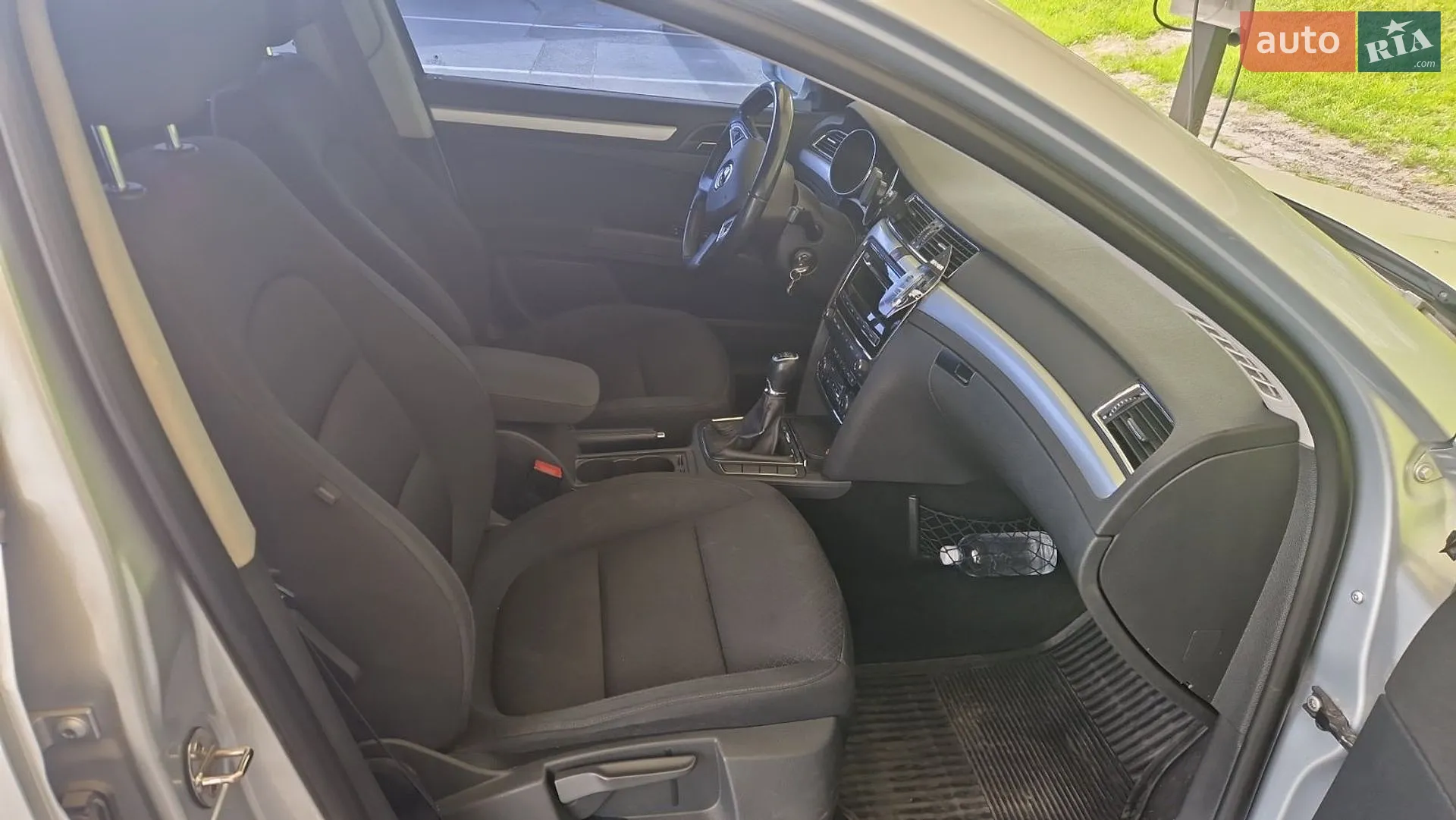2013 Skoda Superb - мініатюра 3