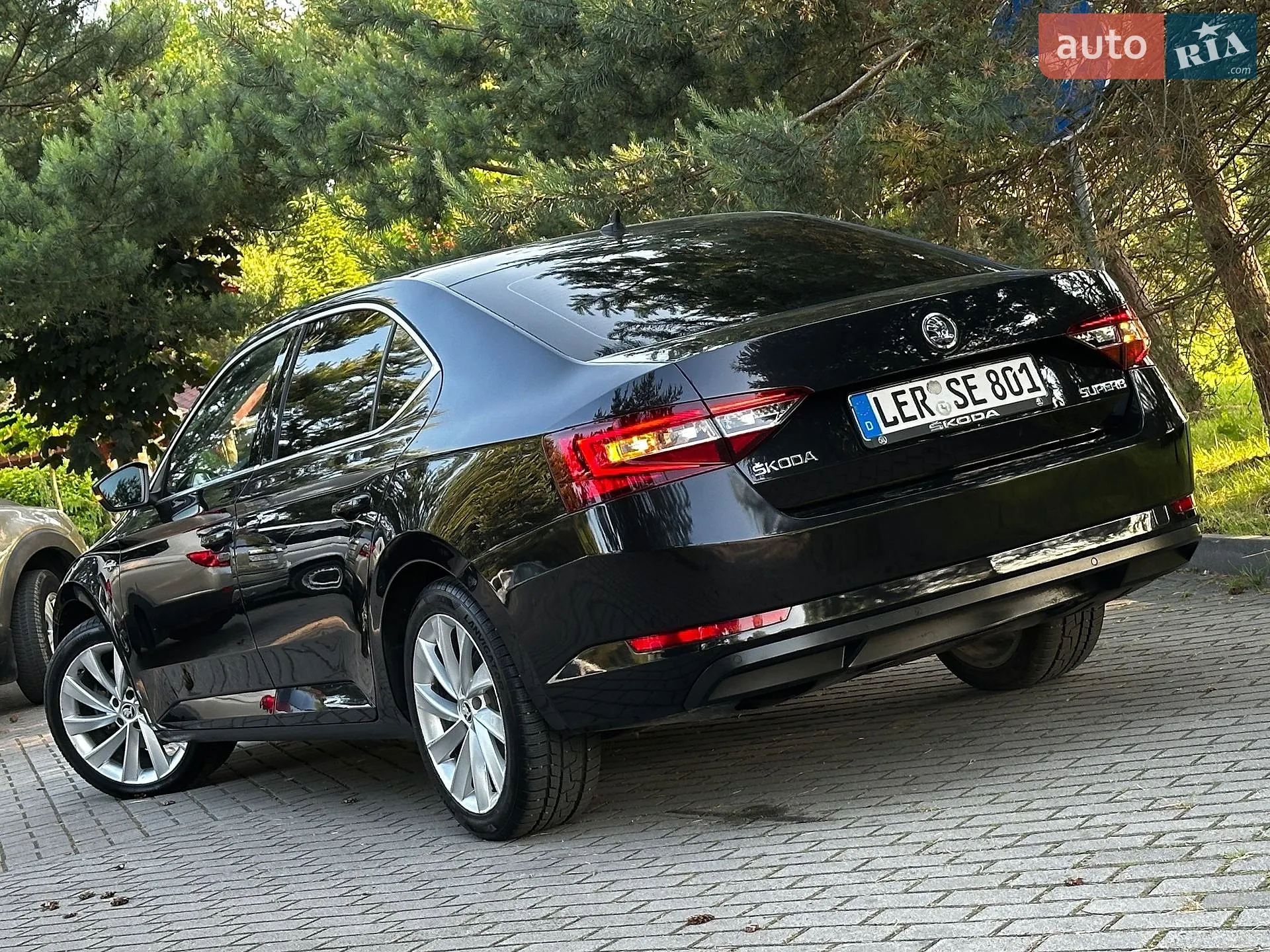 2016 Skoda Superb - мініатюра 28