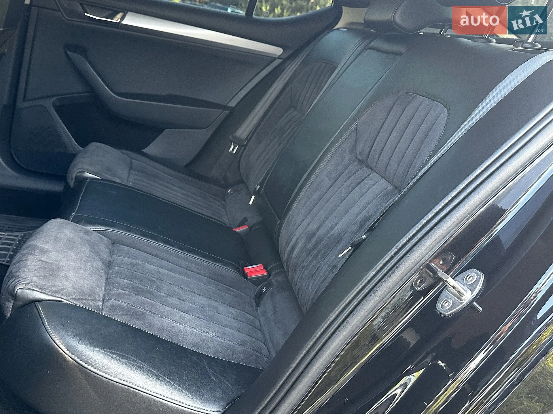2016 Skoda Superb - мініатюра 129