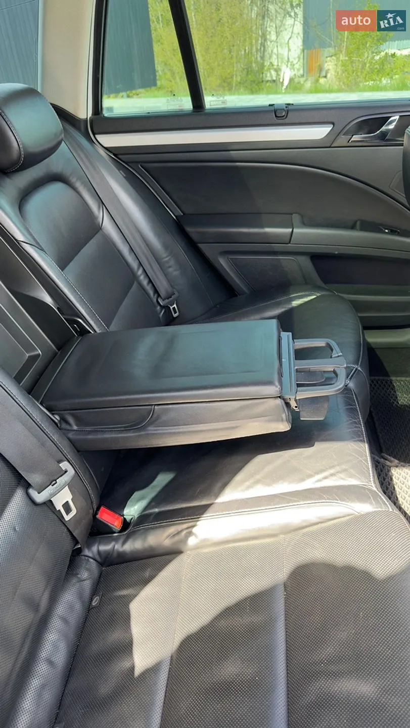 2011 Skoda Superb - мініатюра 32