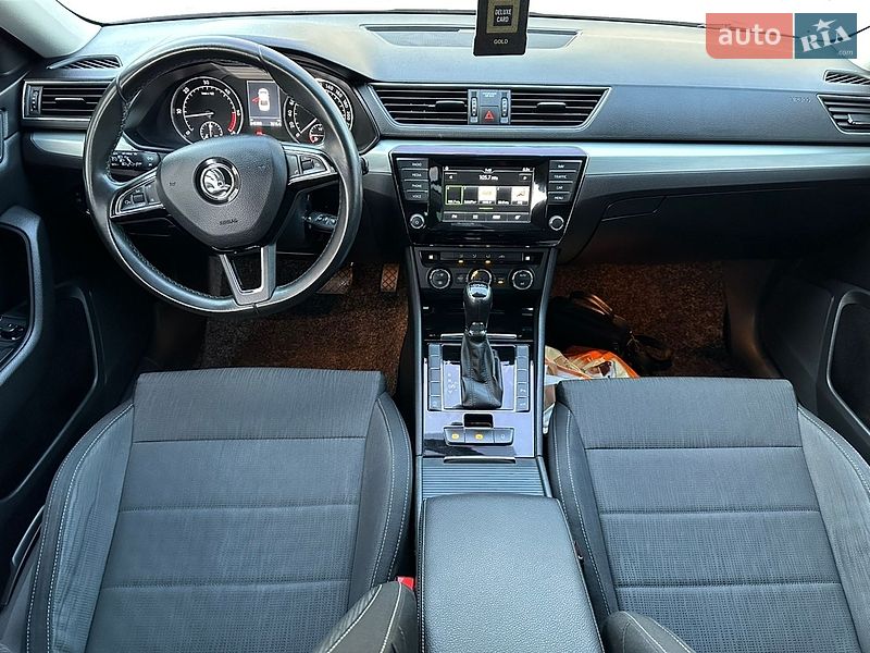 Лифтбек Skoda Superb 2016 в Ужгороде