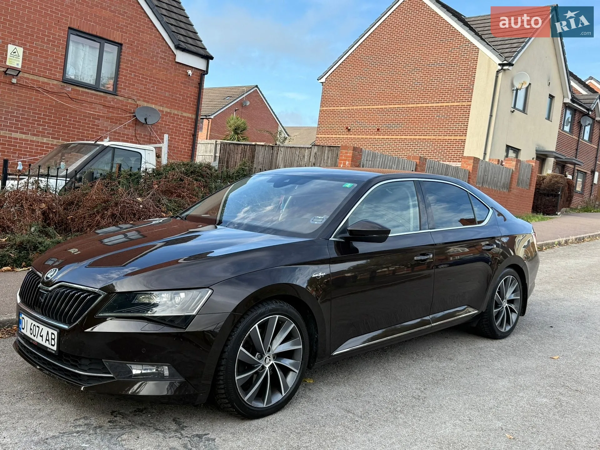 2017 Skoda Superb - мініатюра 2