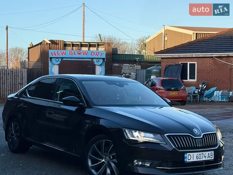 Skoda Superb 2017 VIN TMBAJ9NP3J7524408 фото оголошення 8 з 62