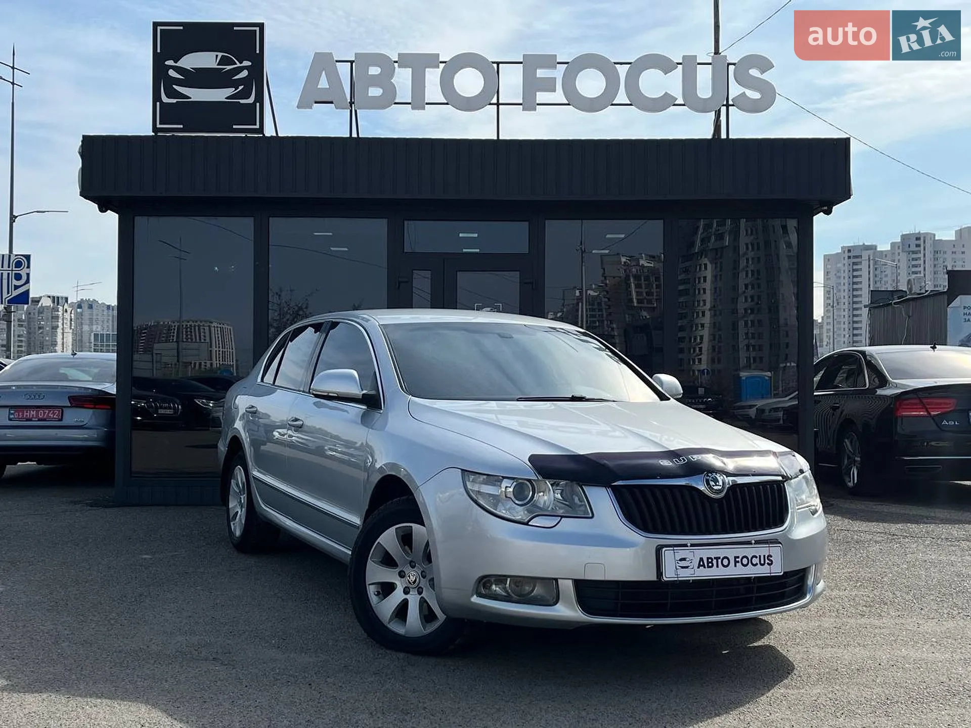 2013 Skoda Superb - фото 1