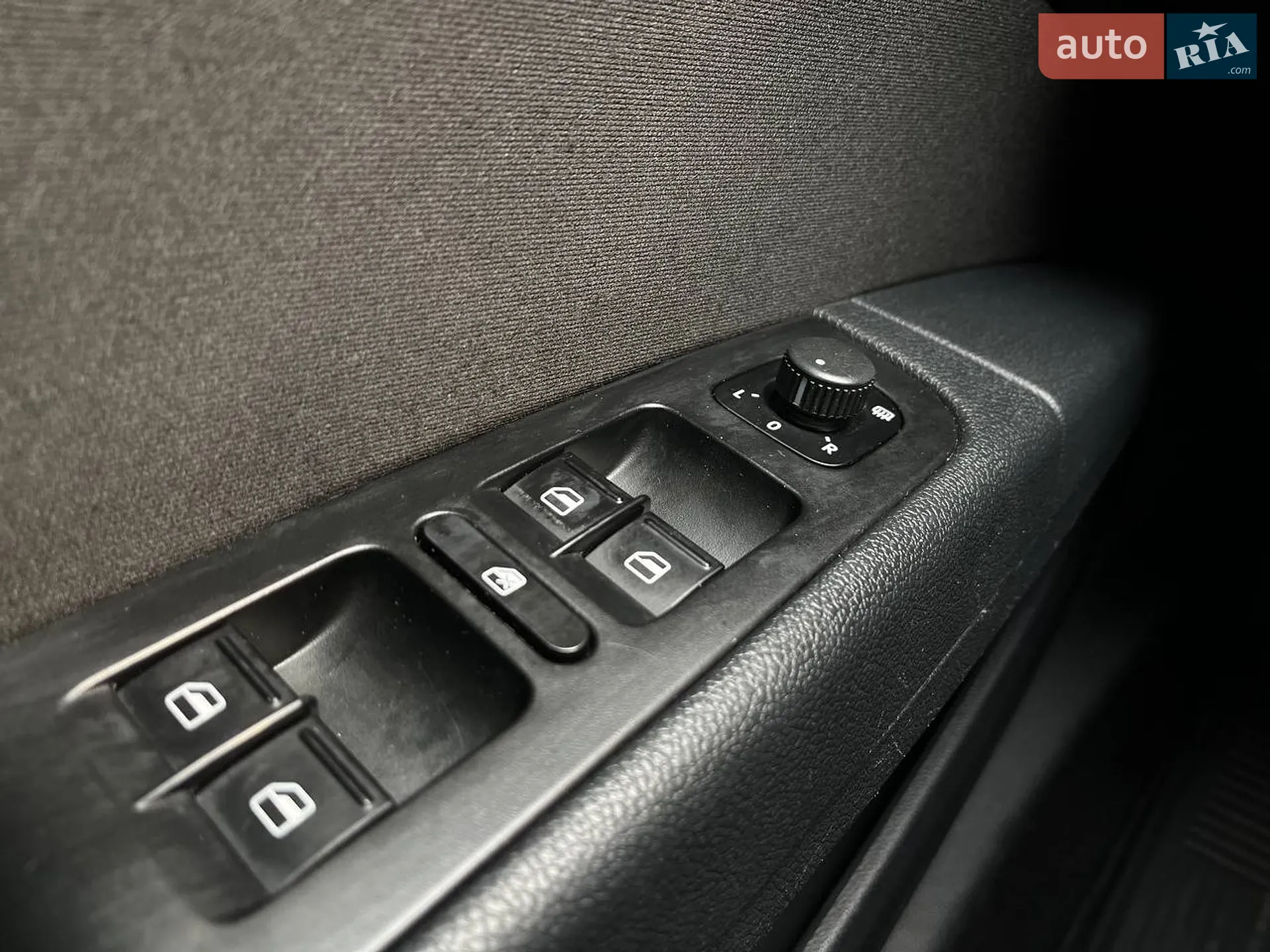 2013 Skoda Superb - мініатюра 18