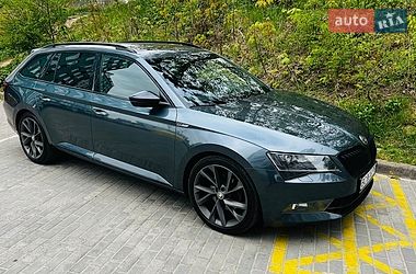 Універсал Skoda Superb 2018 в Львові