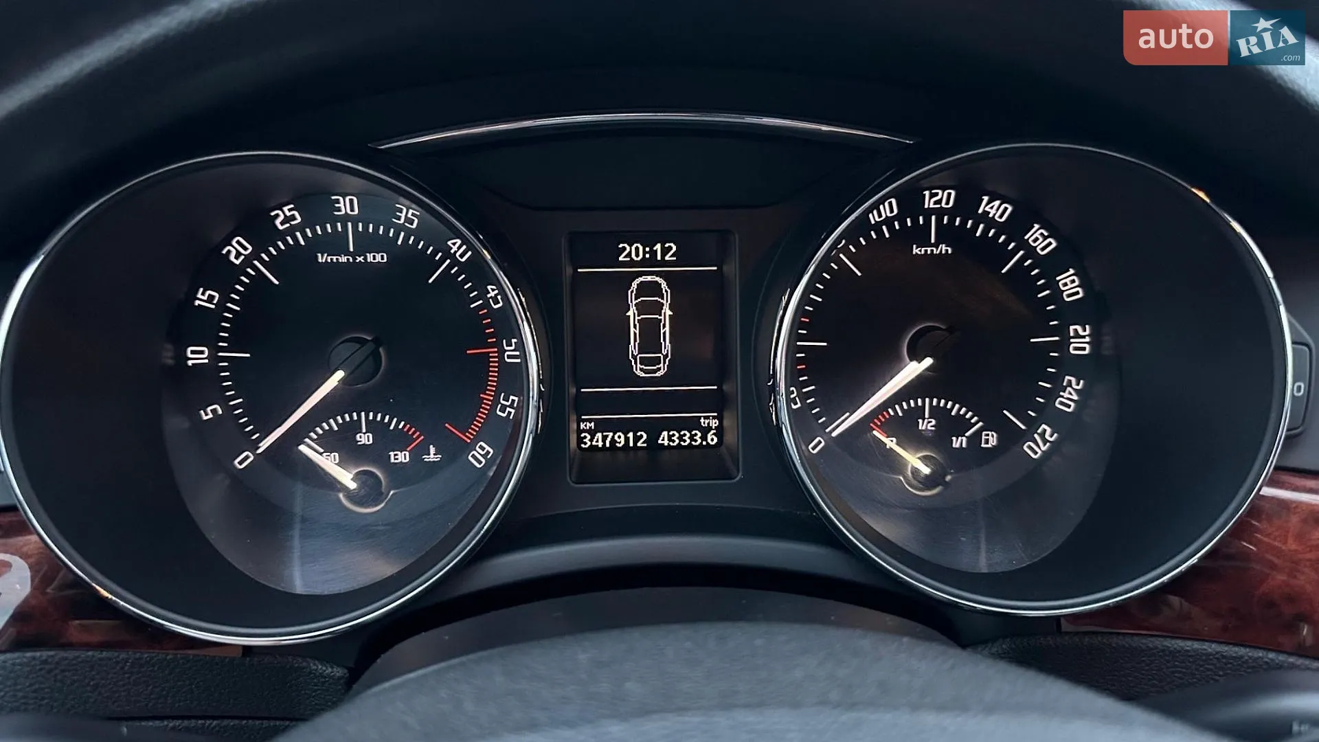 2011 Skoda Superb - мініатюра 14
