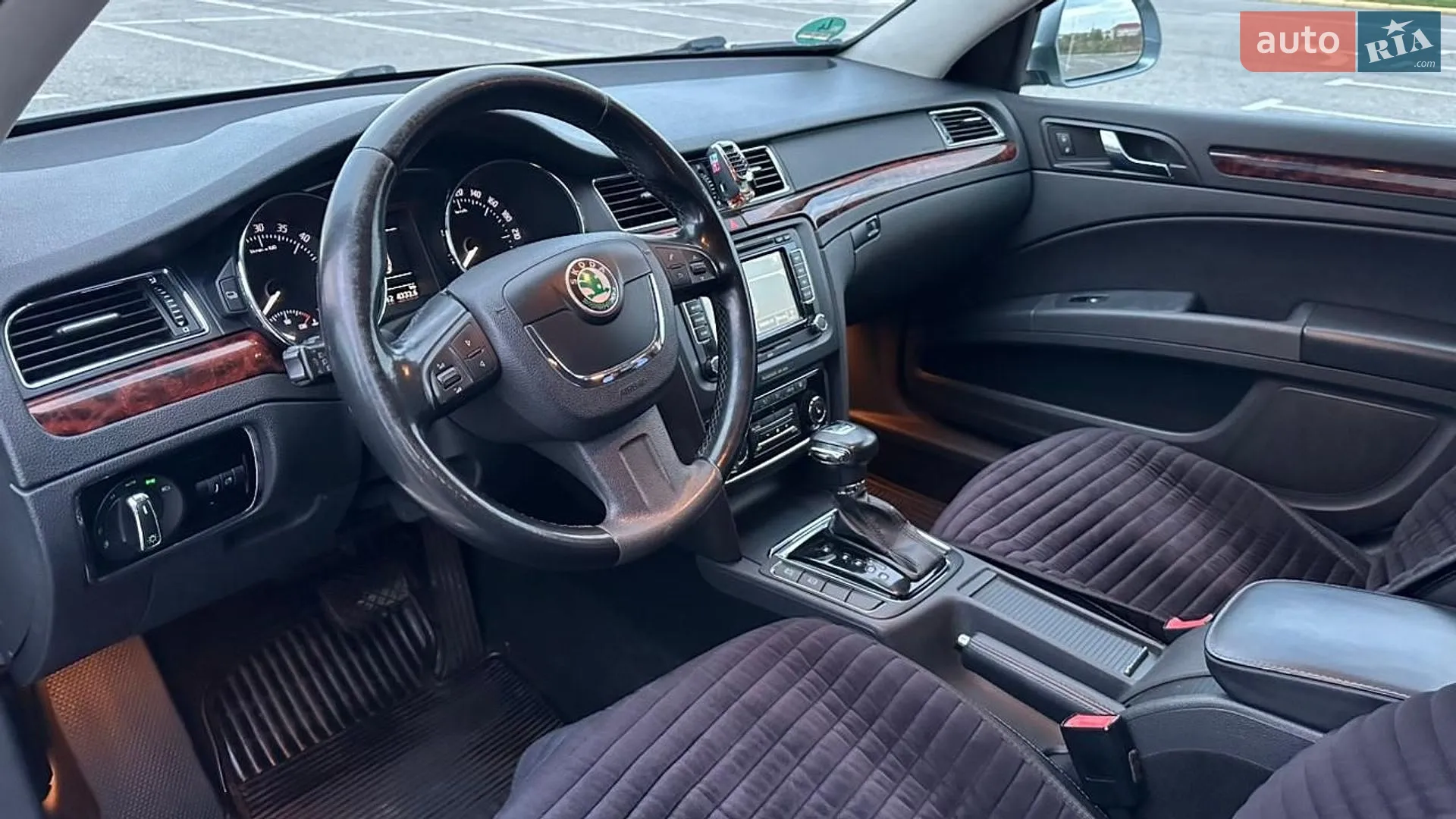 2011 Skoda Superb - мініатюра 18