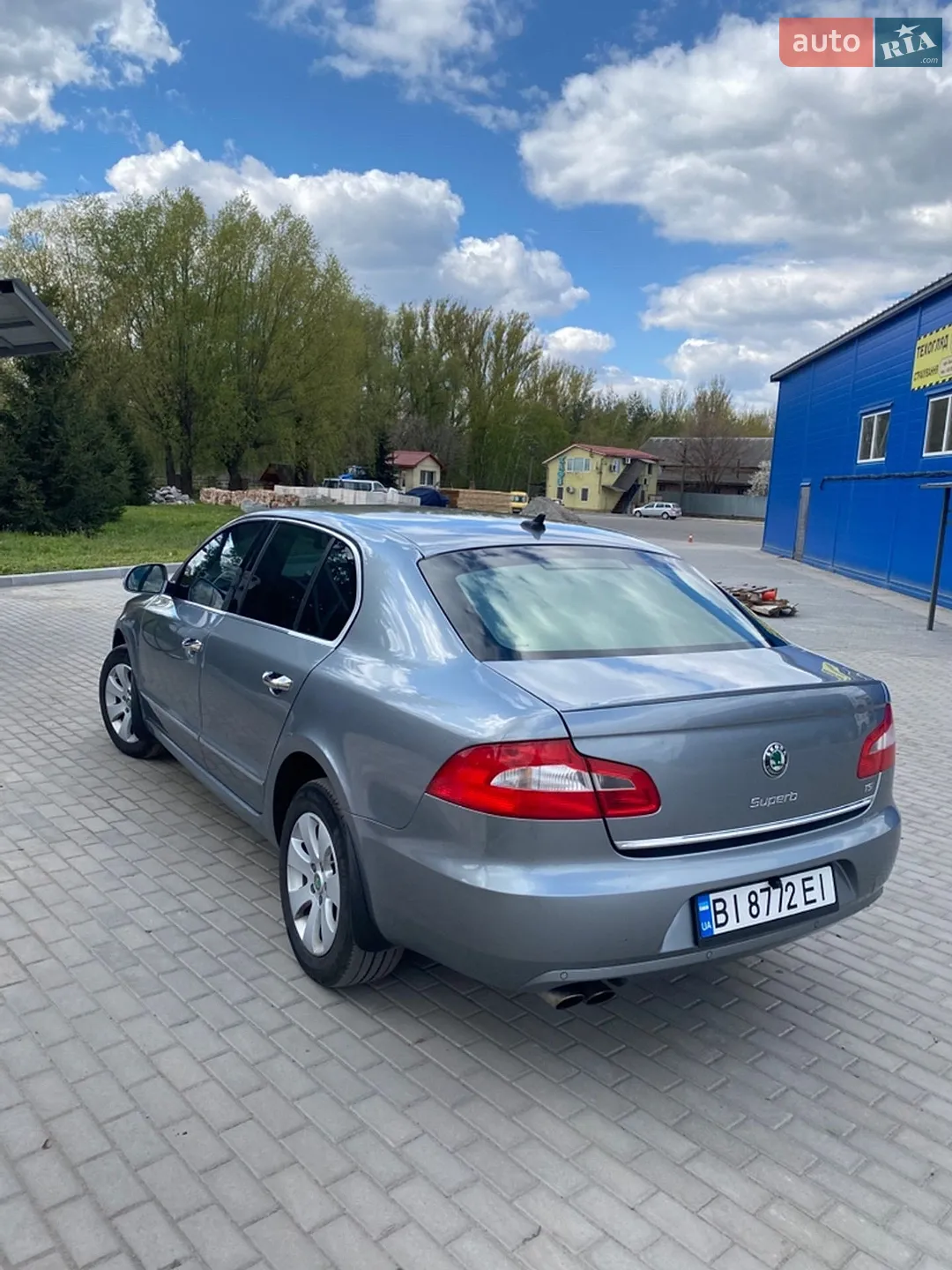 2011 Skoda Superb - мініатюра 8