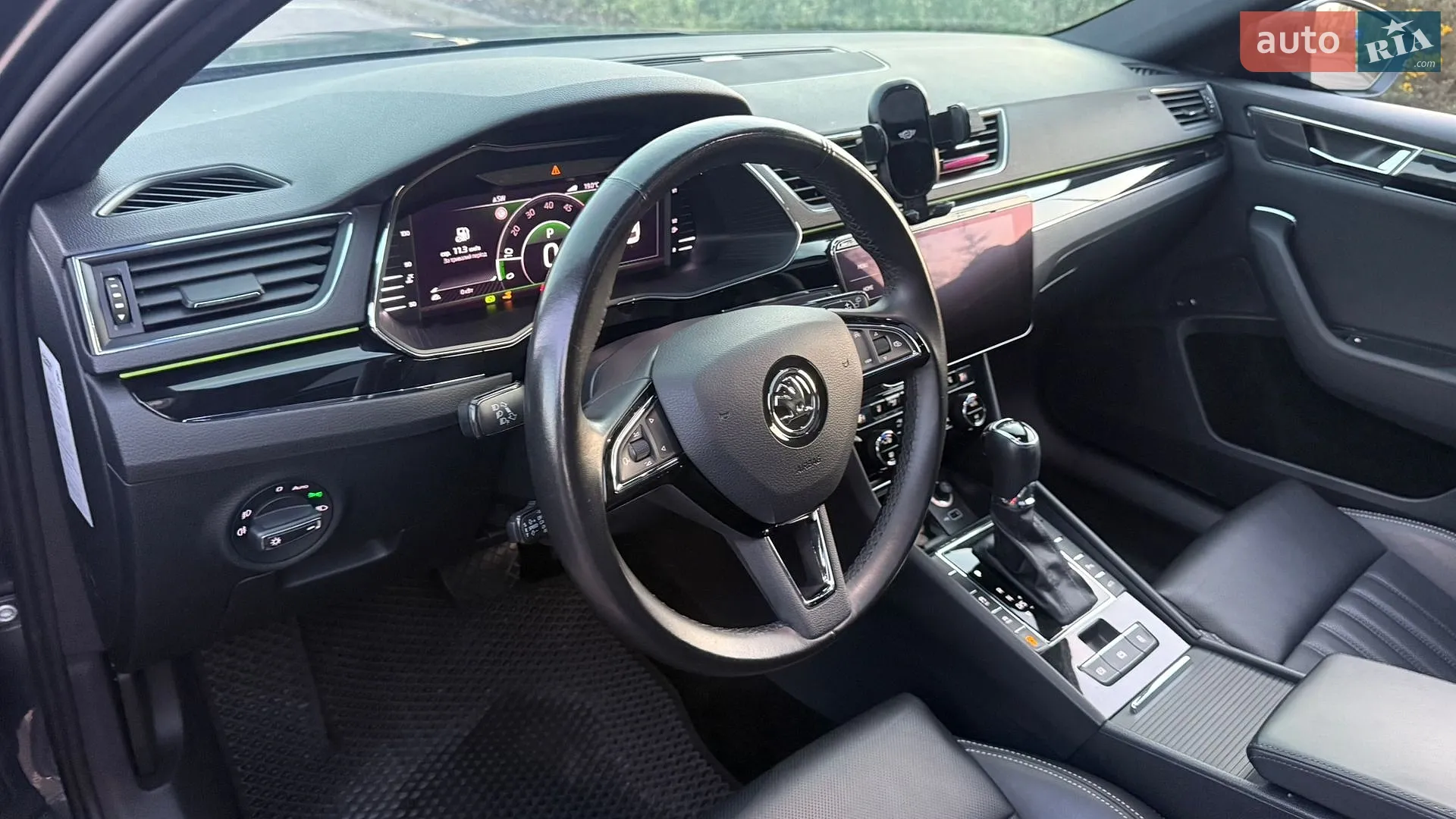 2019 Skoda Superb - мініатюра 14