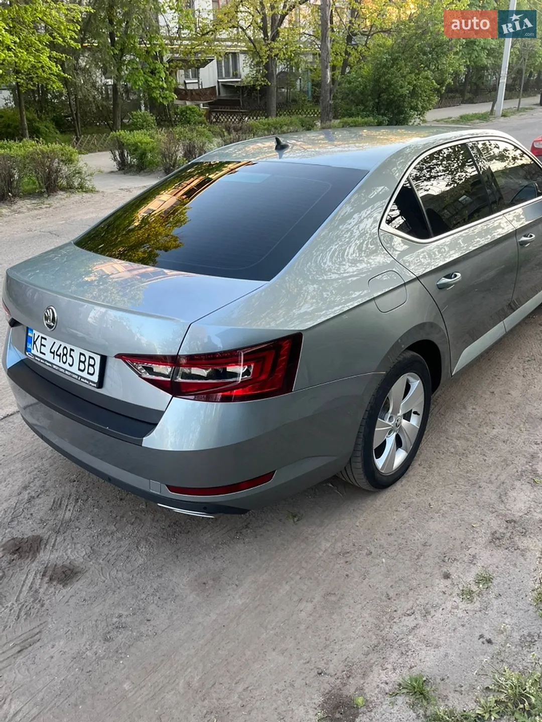 2017 Skoda Superb - мініатюра 4