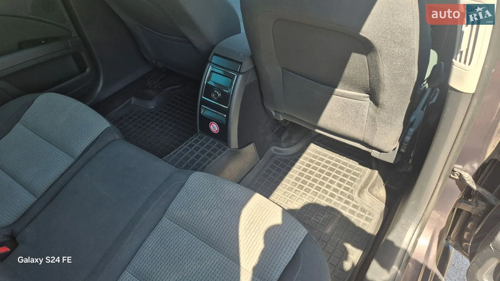 2011 Skoda Superb - мініатюра 24