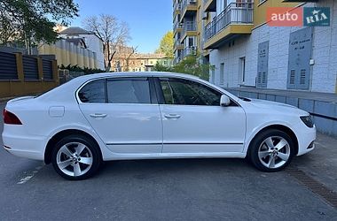 Ліфтбек Skoda Superb 2013 в Одесі
