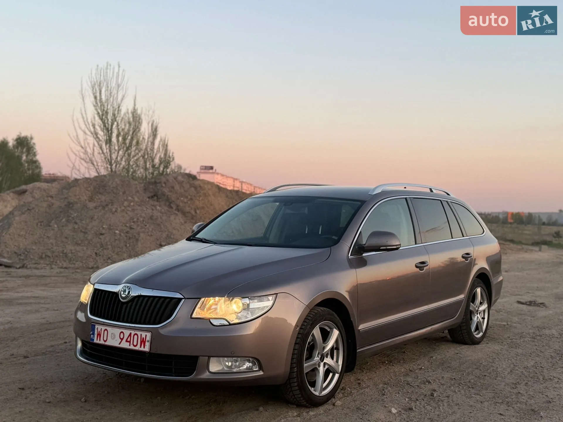 2012 Skoda Superb - мініатюра 3