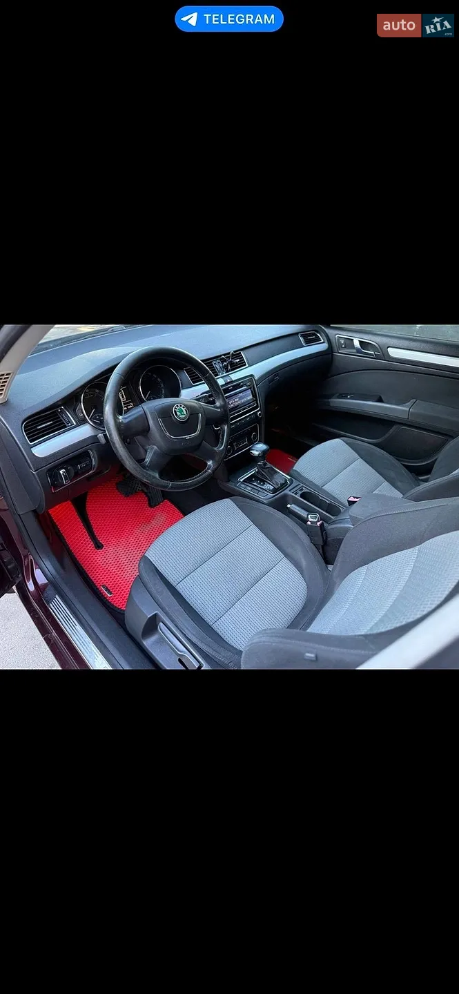 2010 Skoda Superb - мініатюра 11