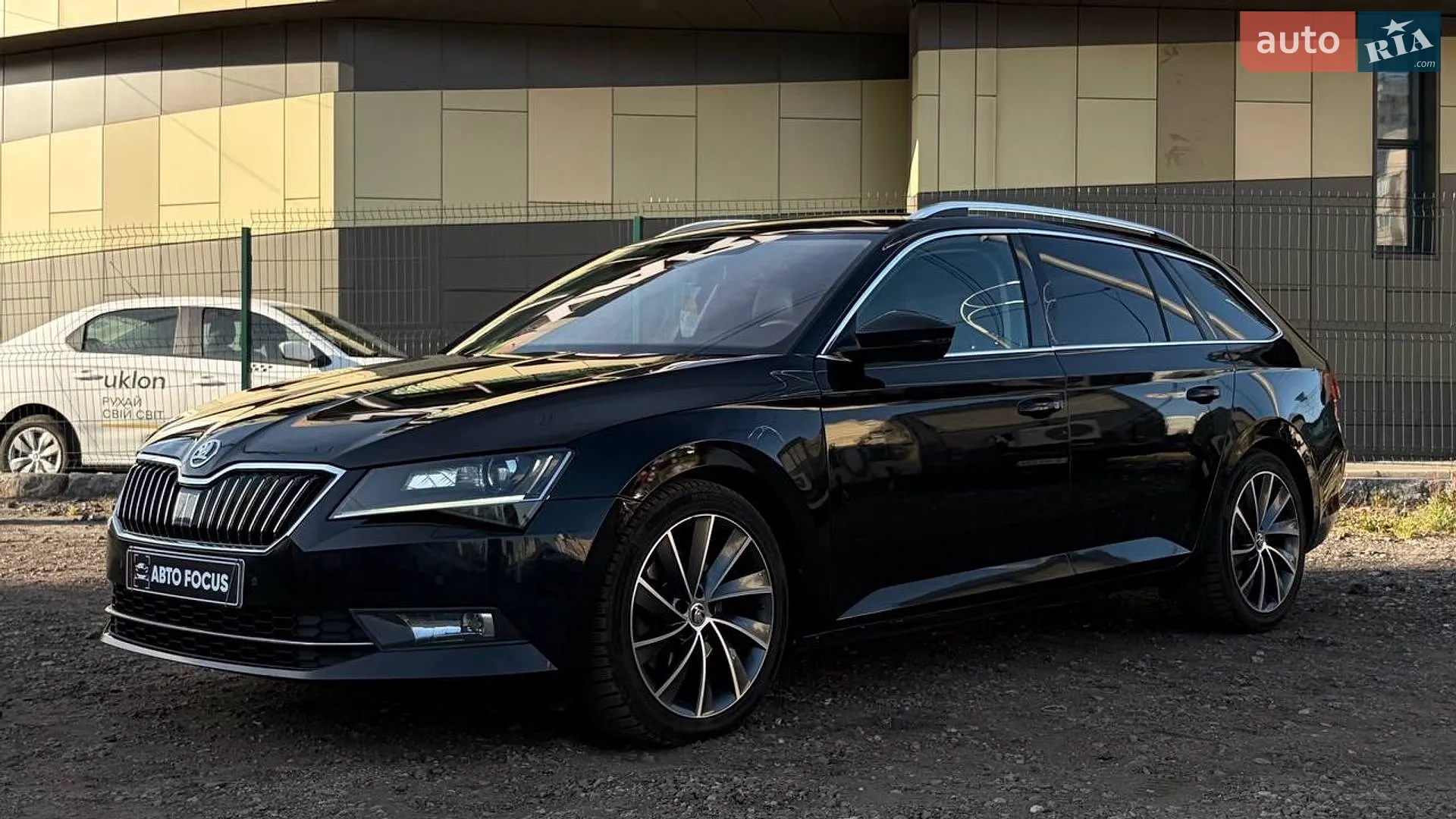 2016 Skoda Superb - мініатюра 4