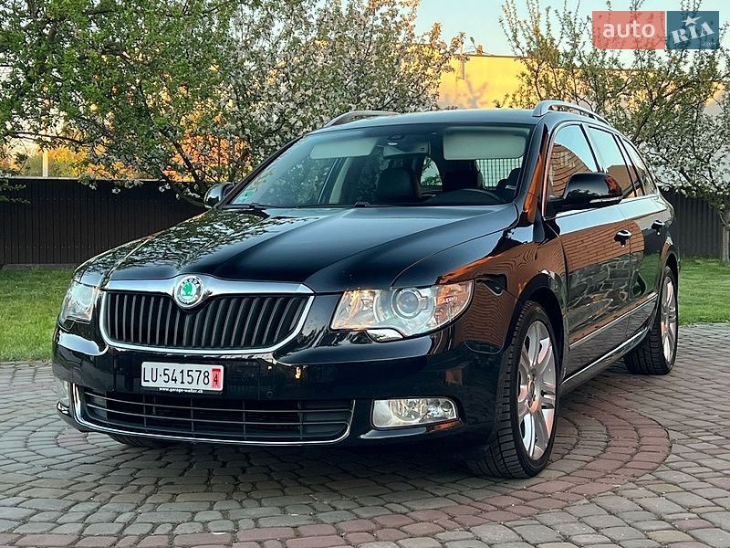 Універсал Skoda Superb 2010 в Луцьку