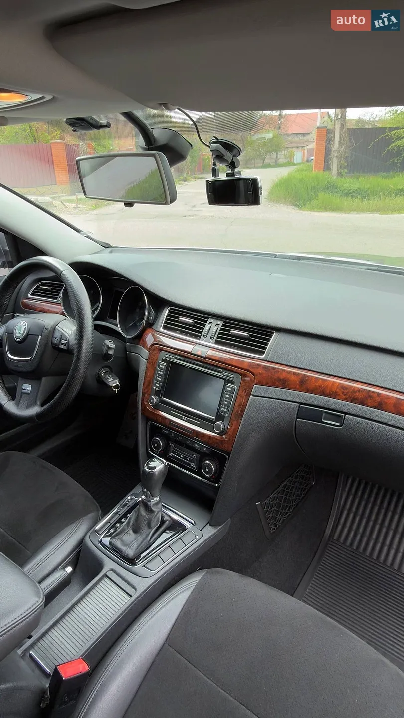 2013 Skoda Superb - мініатюра 7