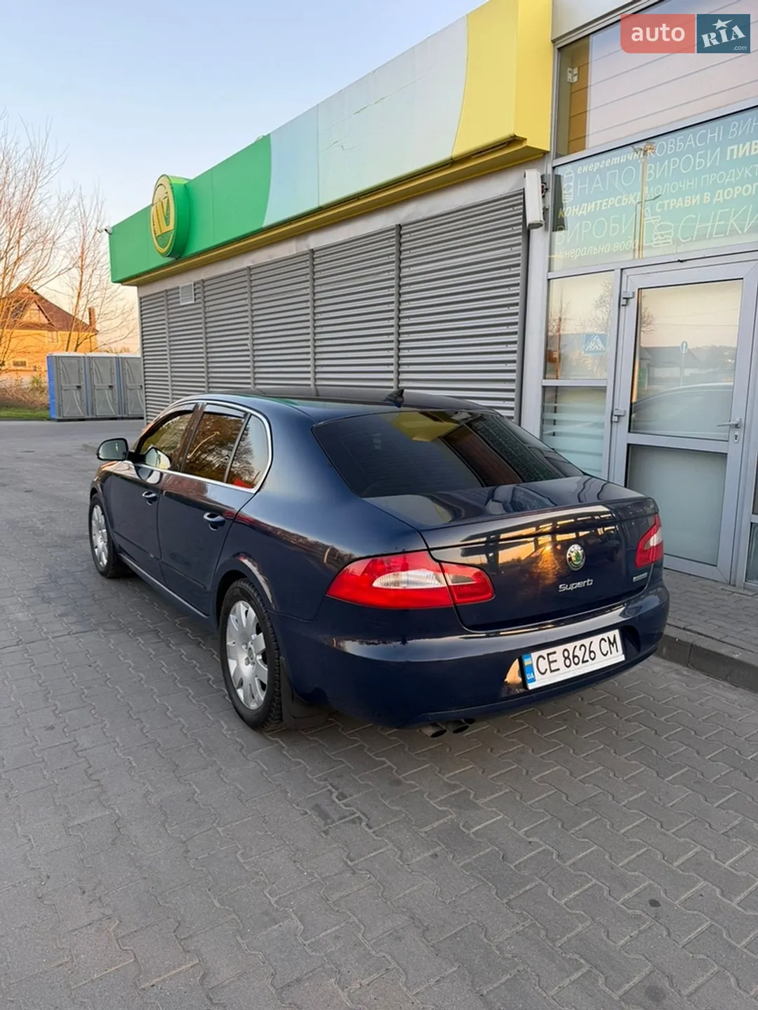 2010 Skoda Superb - мініатюра 10