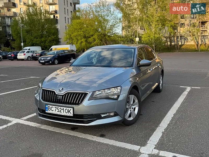 Skoda Superb 2016