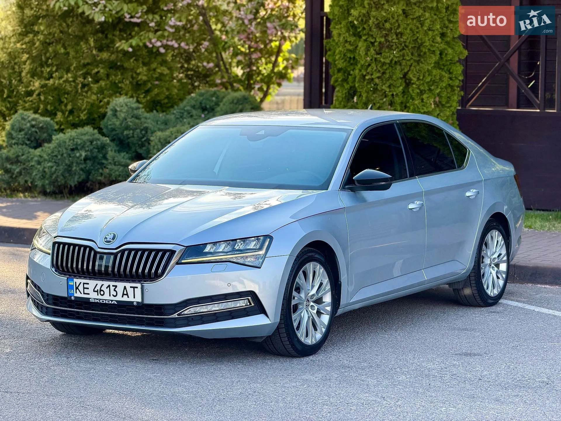 2019 Skoda Superb - фото 1