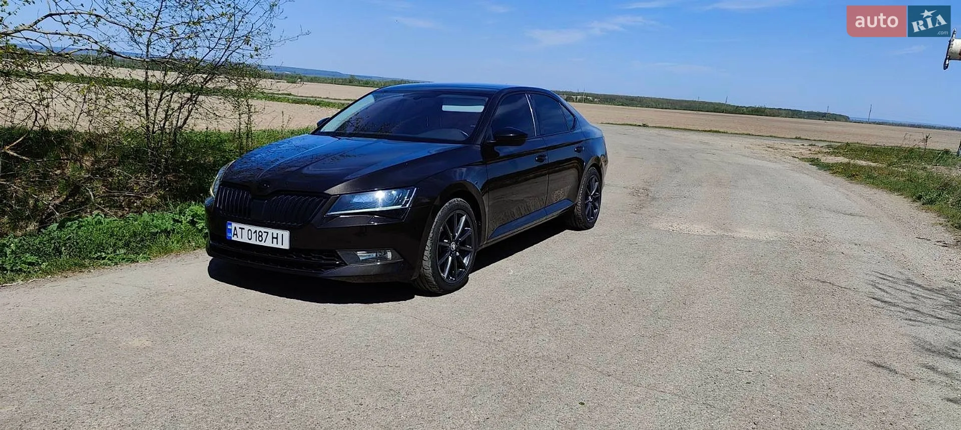2016 Skoda Superb - мініатюра 2