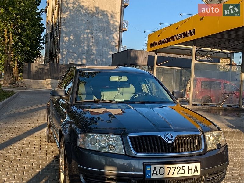 Лифтбек Skoda Superb 2007 в Луцке