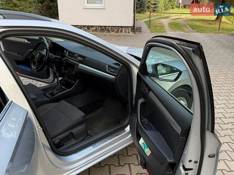 Универсал Skoda Superb 2015 в Львове