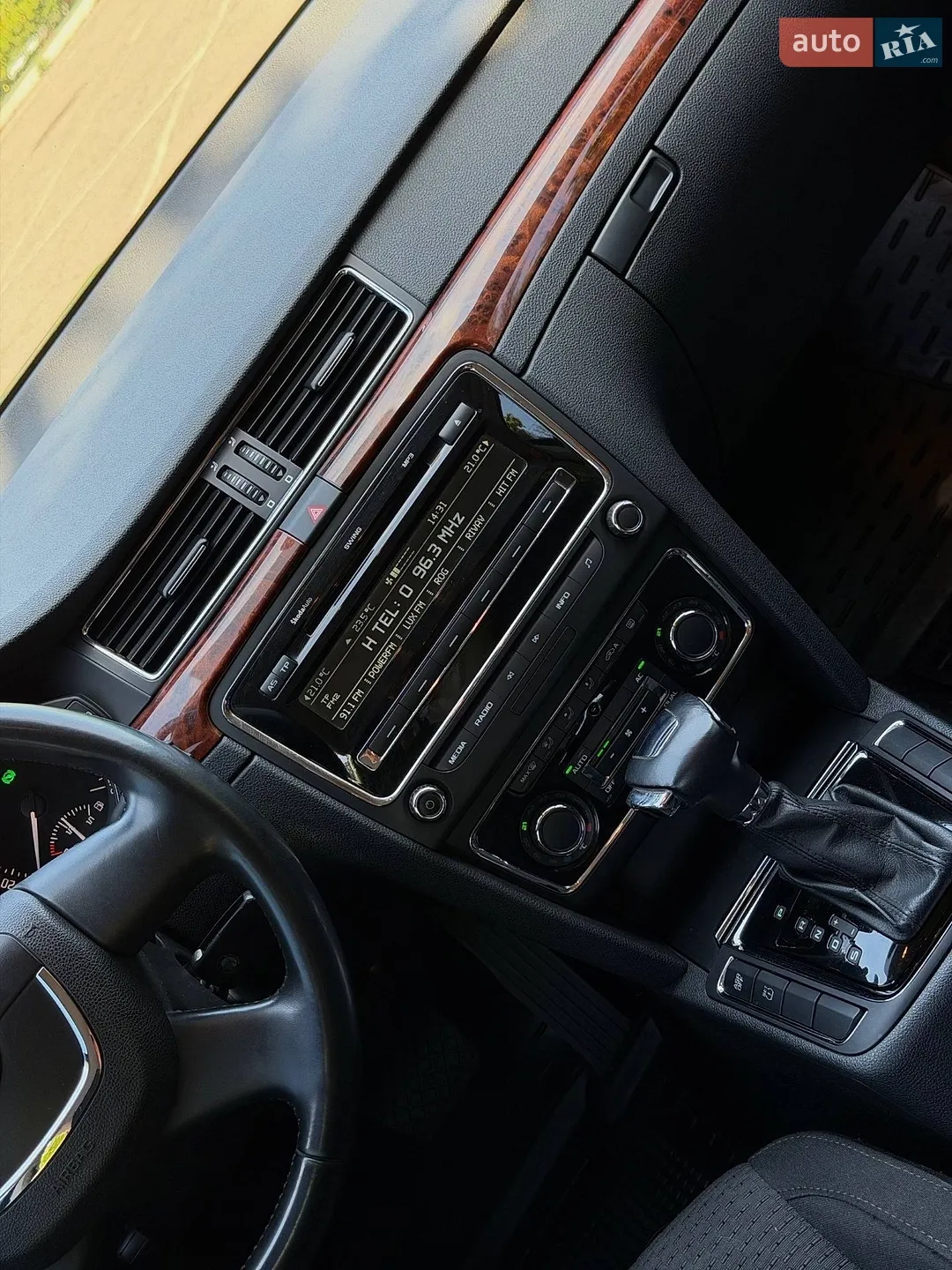 2012 Skoda Superb - мініатюра 25