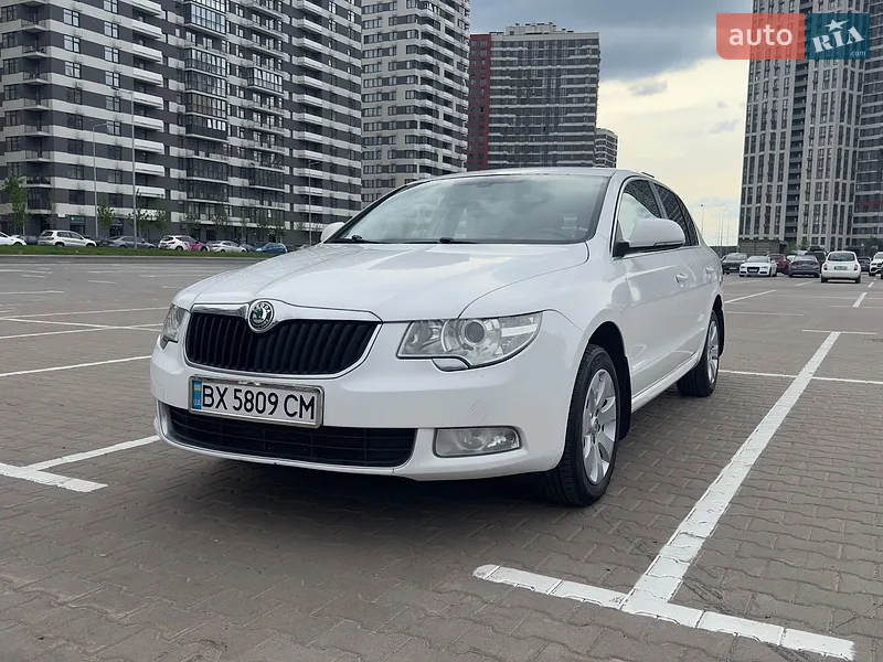 Skoda Superb 2012