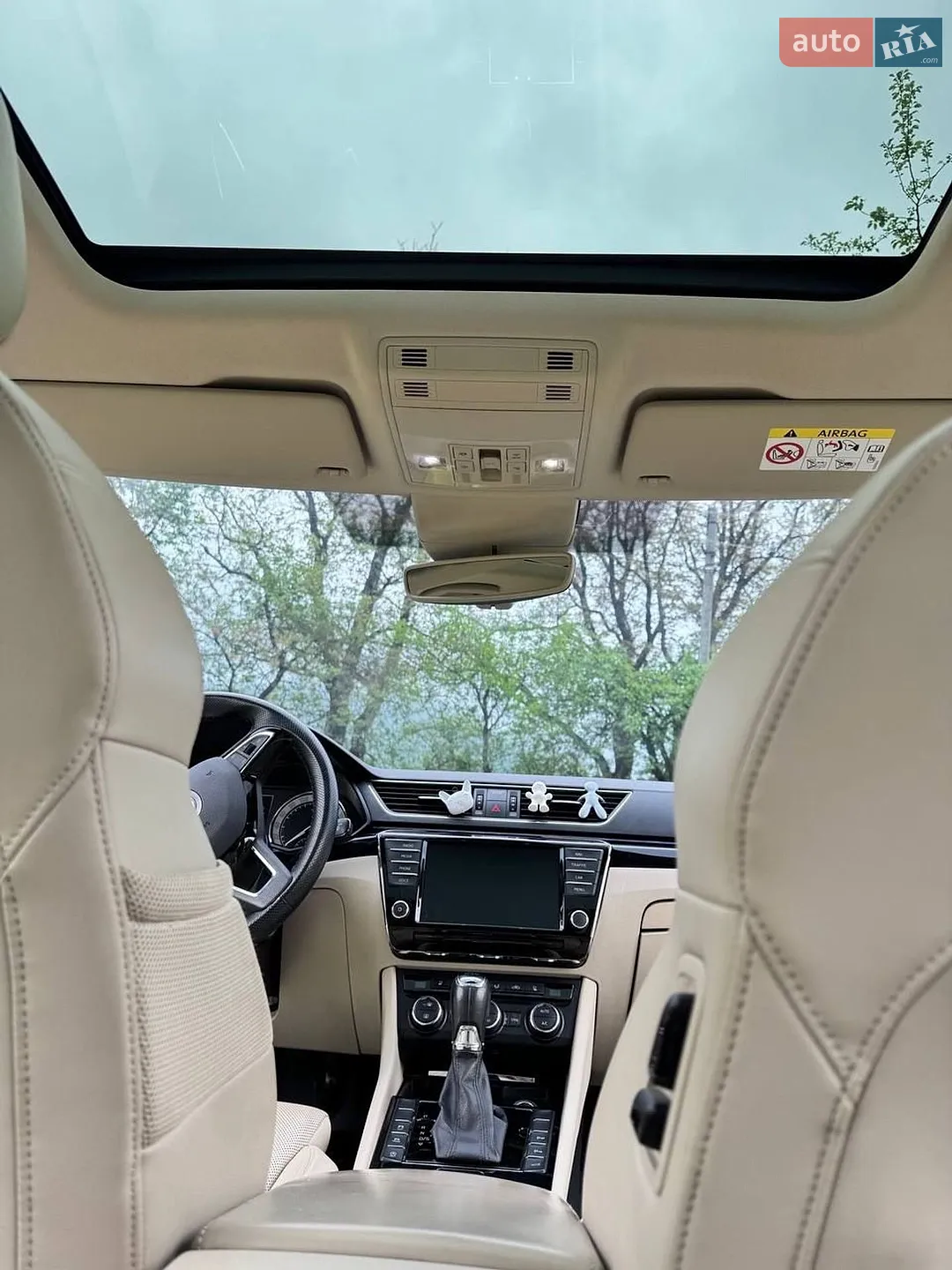 2015 Skoda Superb - мініатюра 10
