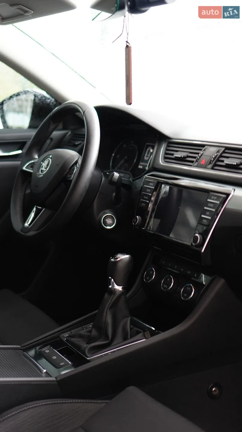 2016 Skoda Superb - мініатюра 24