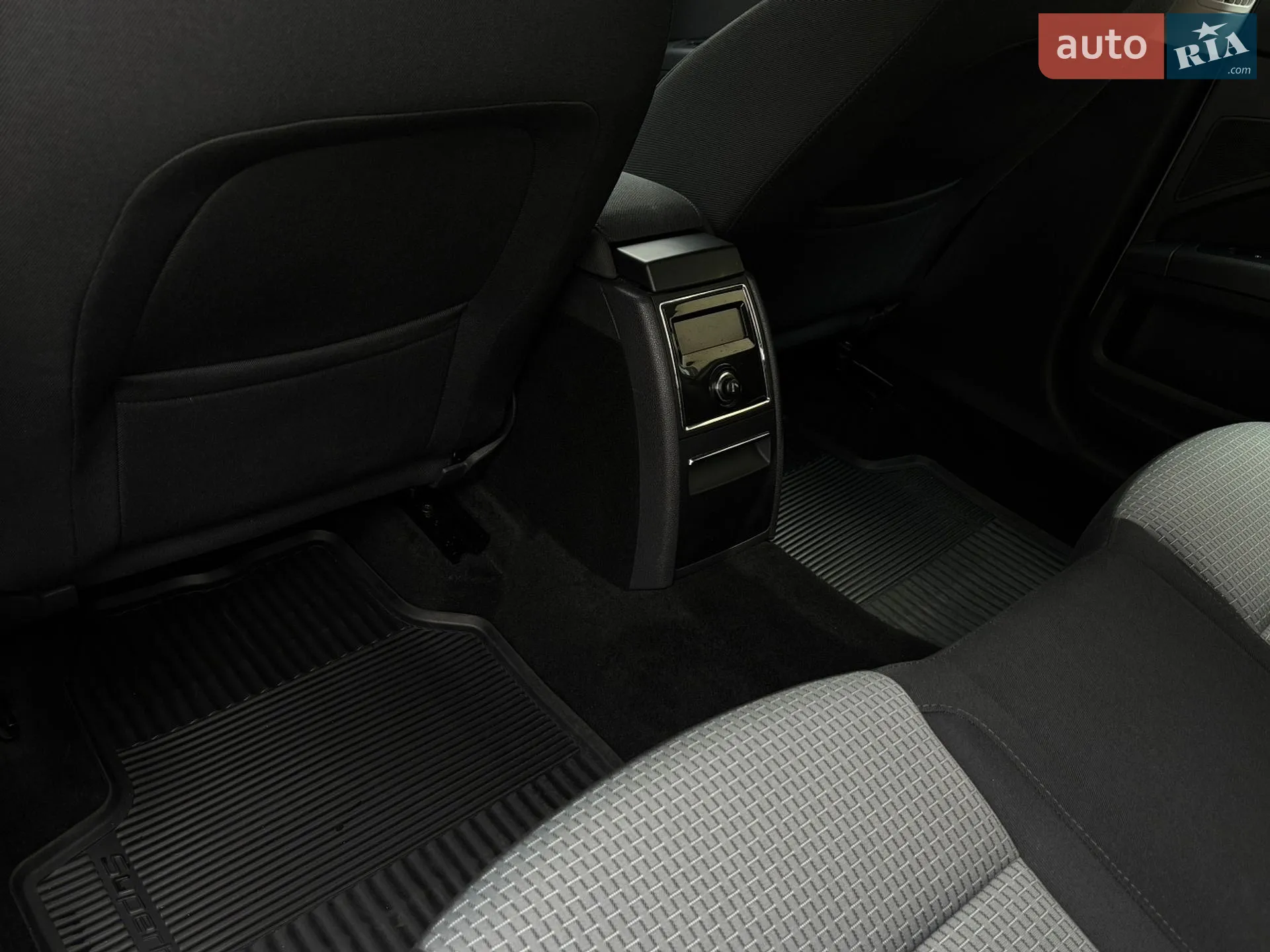 2012 Skoda Superb - мініатюра 62