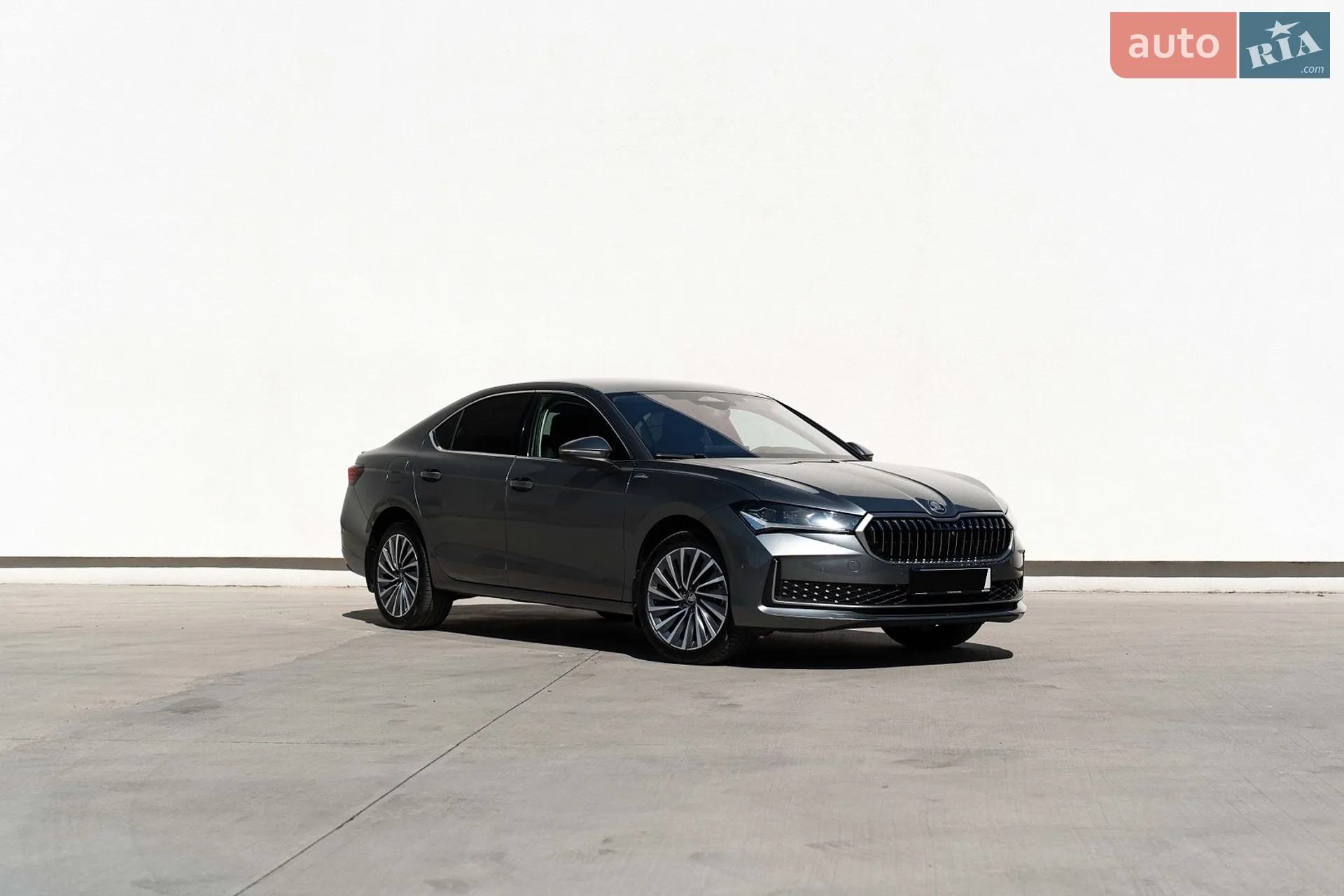 2025 Skoda Superb - мініатюра 3