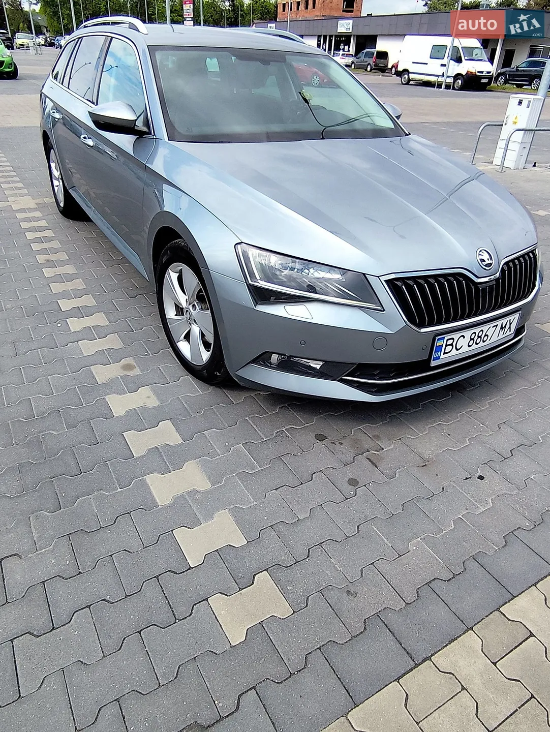 2016 Skoda Superb - мініатюра 11