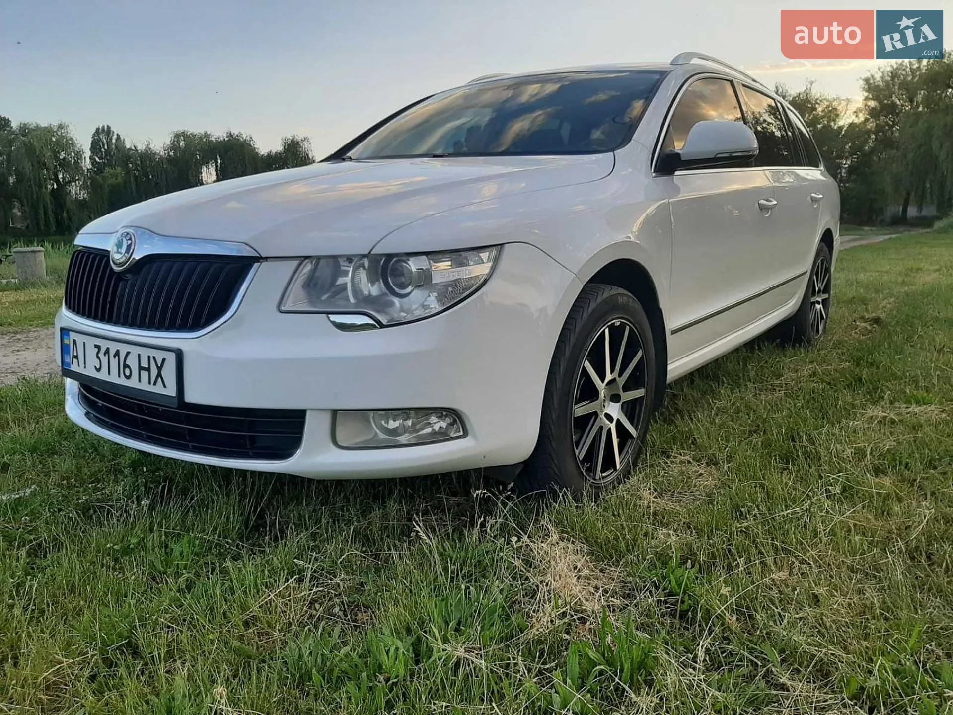 2012 Skoda Superb - мініатюра 5