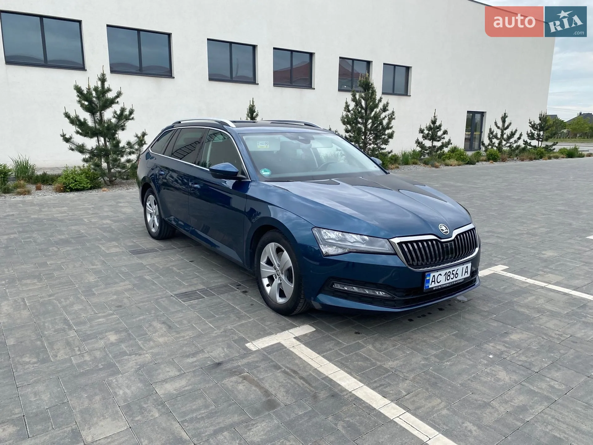 2020 Skoda Superb - мініатюра 2