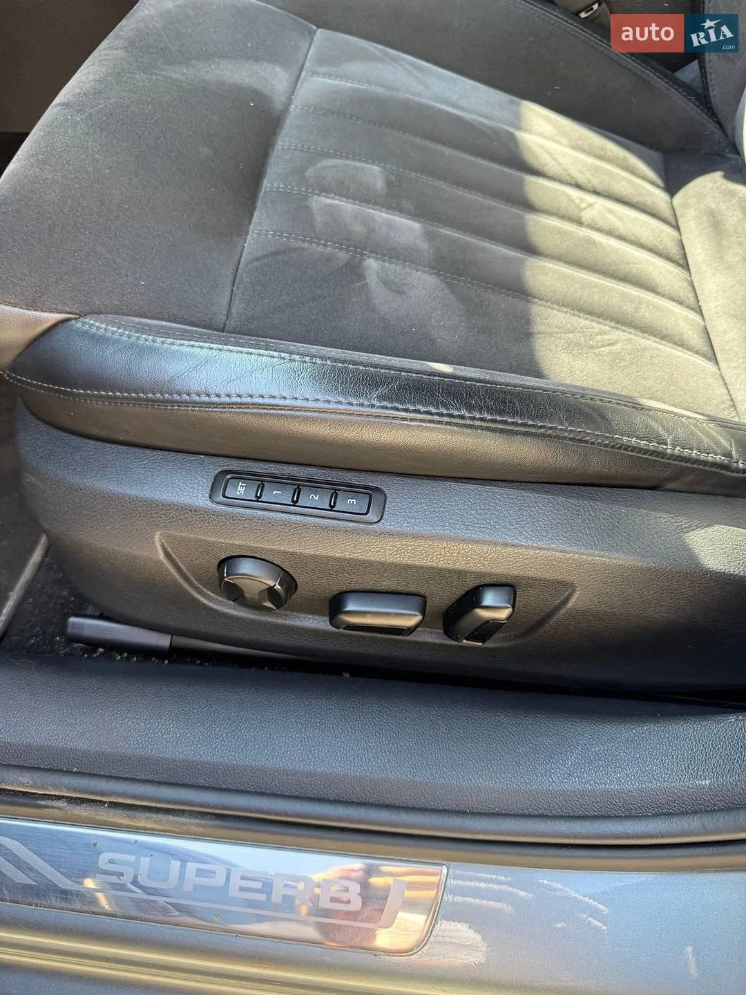 2016 Skoda Superb - мініатюра 15