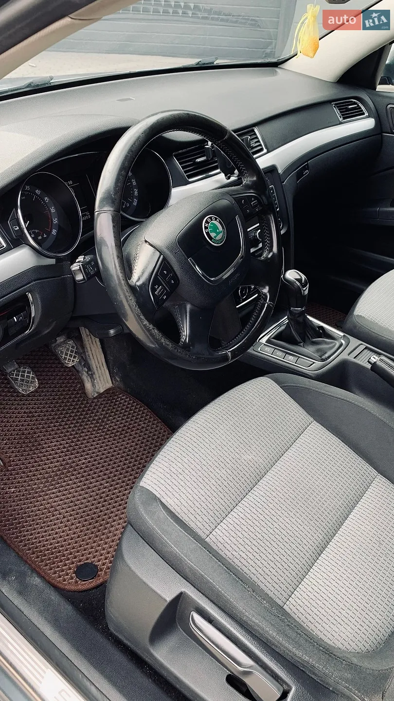 2012 Skoda Superb - мініатюра 22